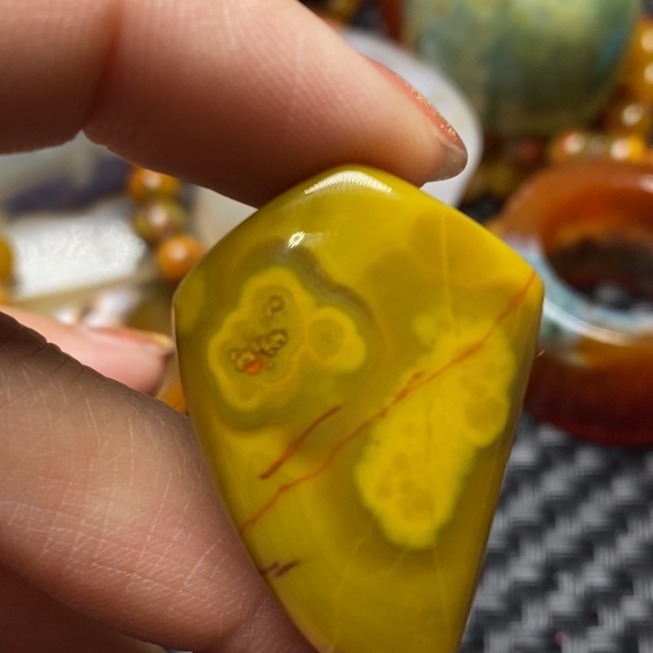 玛瑙/玉髓颈饰未镶嵌