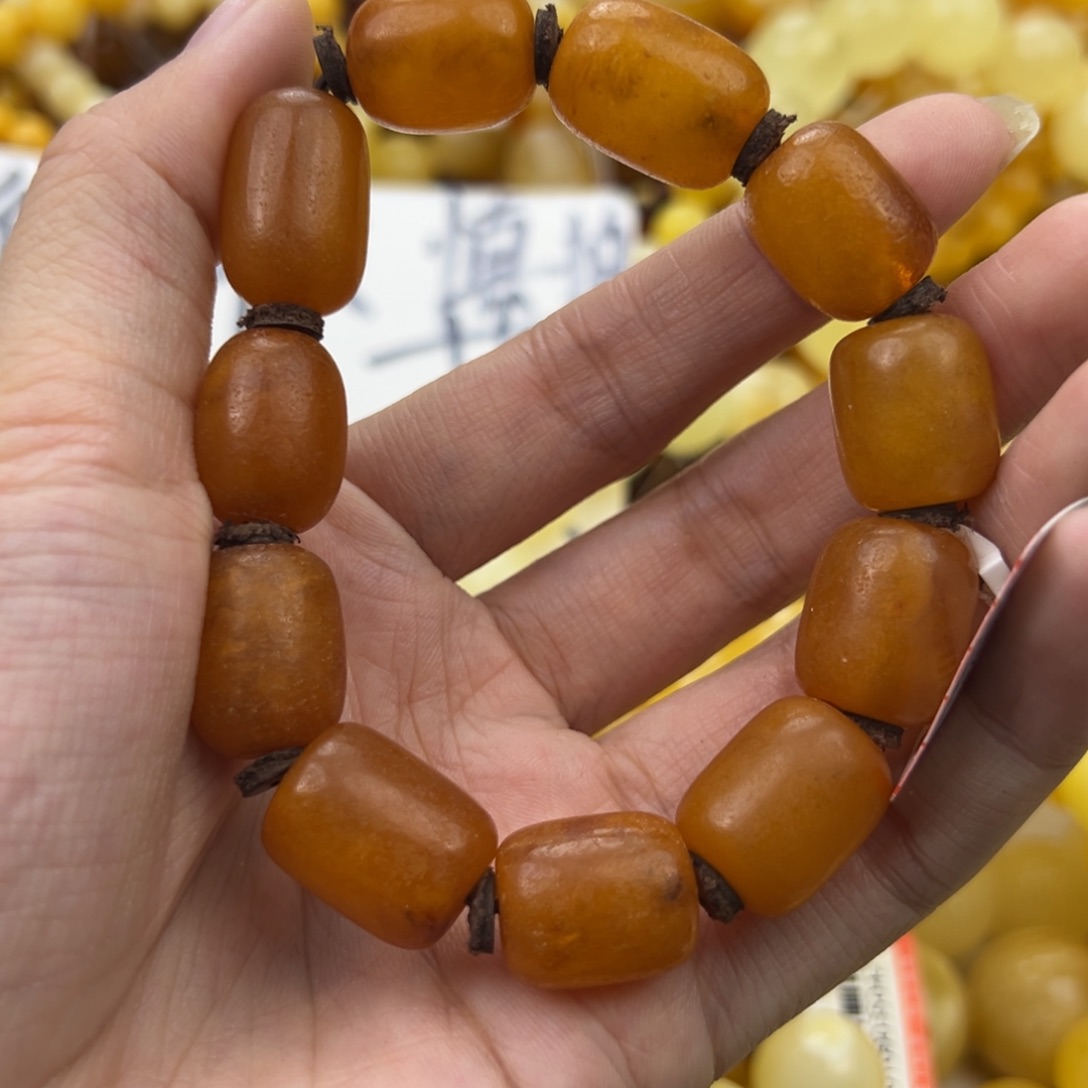 琥珀珠宝奇石未镶嵌