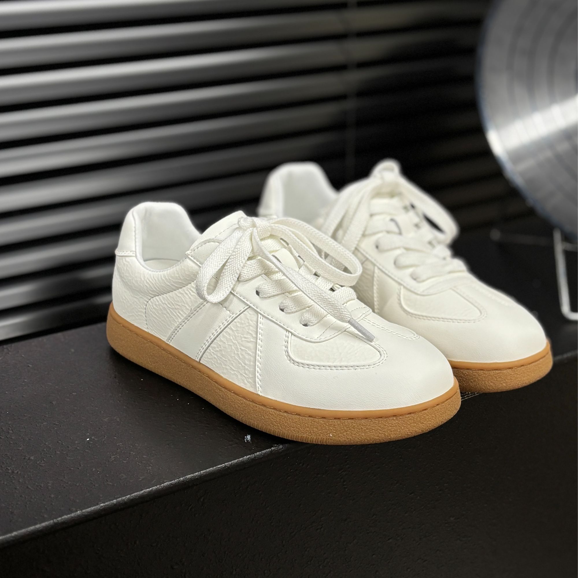 小个子增高韩版透气系带ins板鞋女鞋小白鞋休闲板鞋春季平底百搭