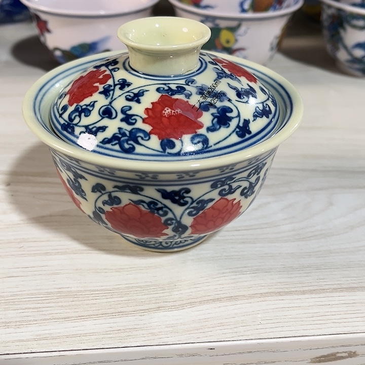 瓷片景德镇陶瓷盖碗。黄。