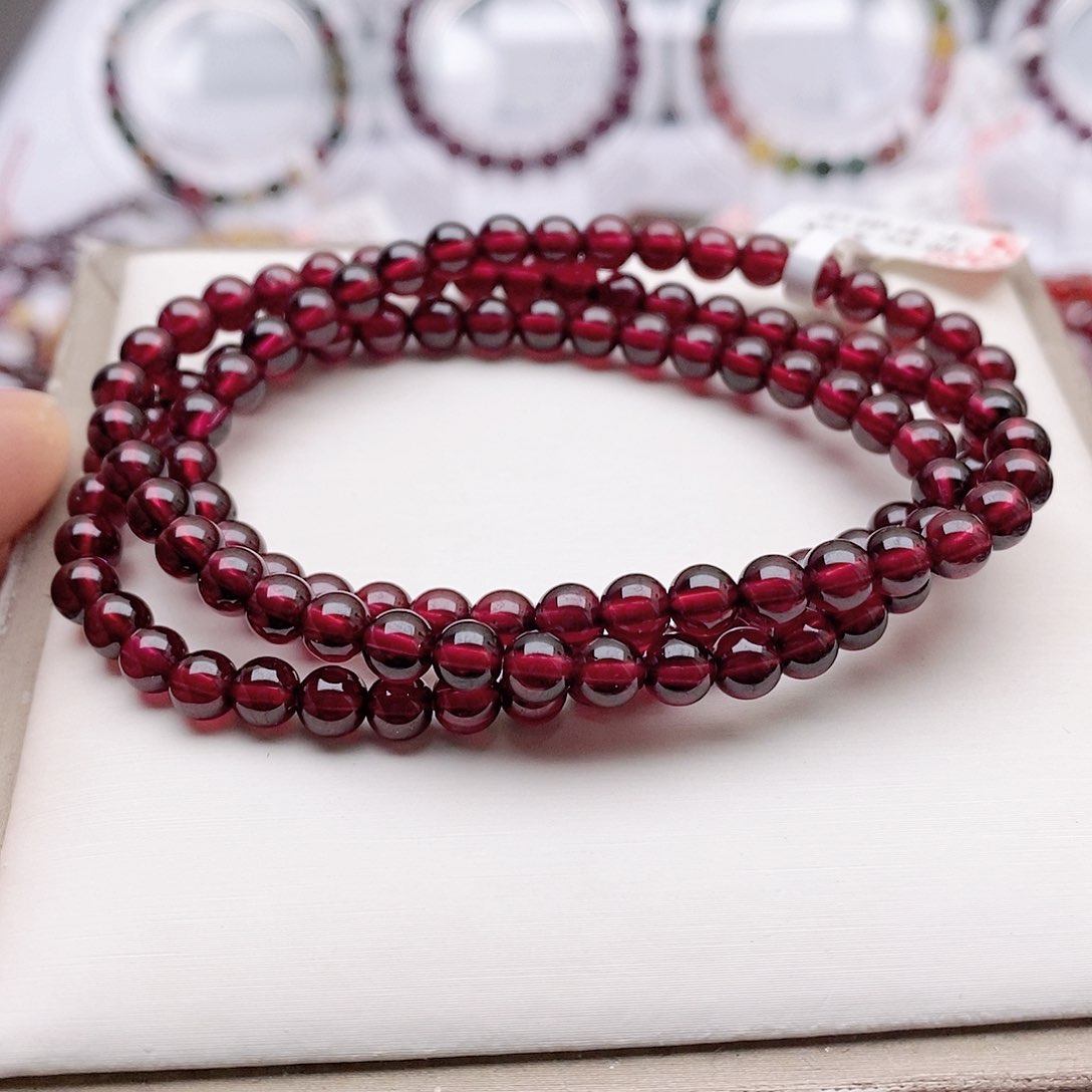 【闪购商品】石榴石手链未镶嵌5.0