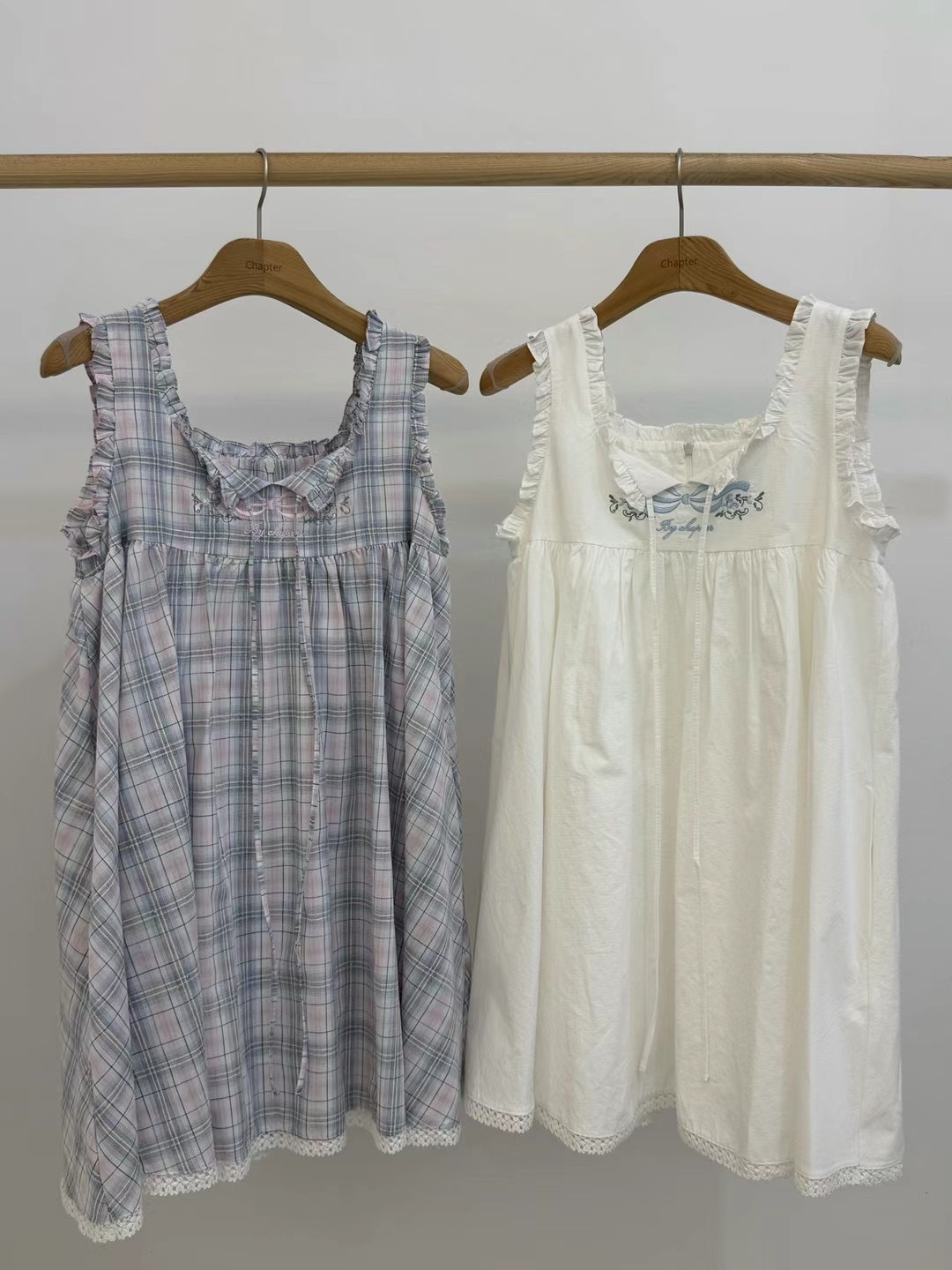 【NO退NO换】韩国东大门2025夏款荷叶边胸口系绳无袖长裙