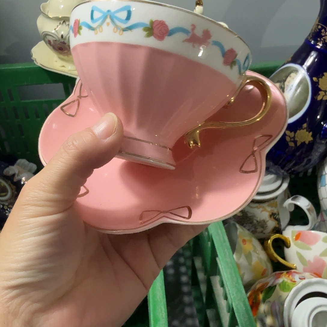 瓷片微瑕………………………………