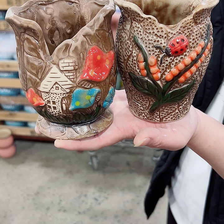 有孔.凑满10元发货多肉陶瓷花盆！