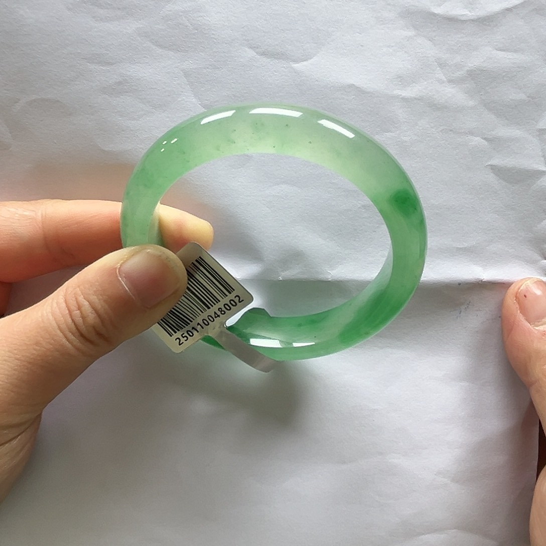 石英质玉手镯未镶嵌M***l