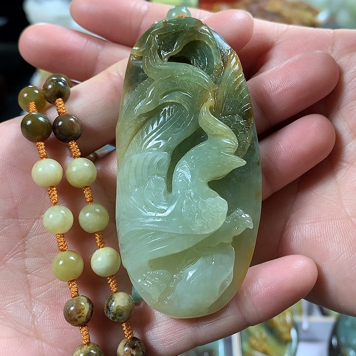 蛇纹石玉手把件未镶嵌