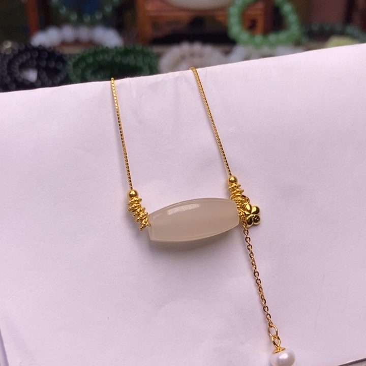 和田玉未镶嵌颈饰浓藕粉勒子套链银