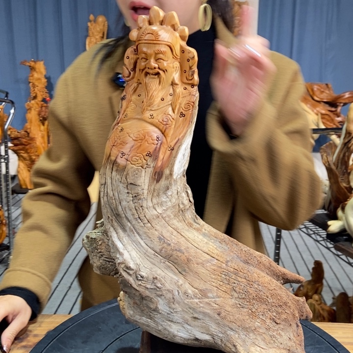 柏木（崖柏）随型摆件