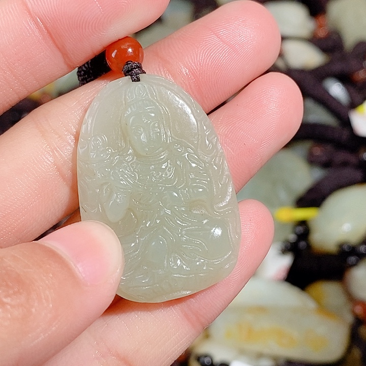 和田玉未镶嵌颈饰