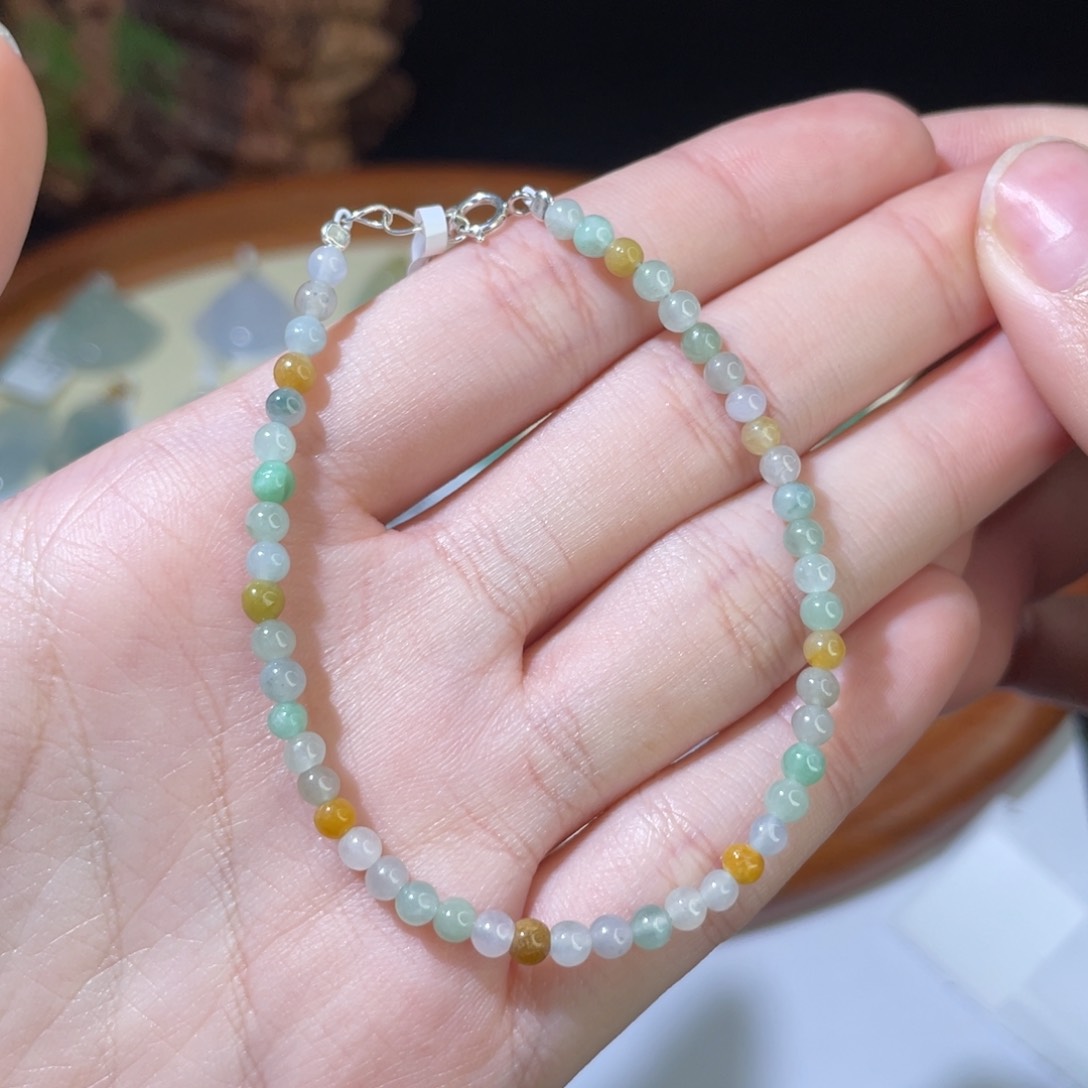 翡翠颈饰银S925镶嵌翡翠