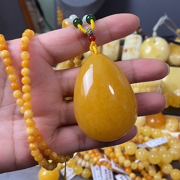 琥珀未镶嵌裸石水滴