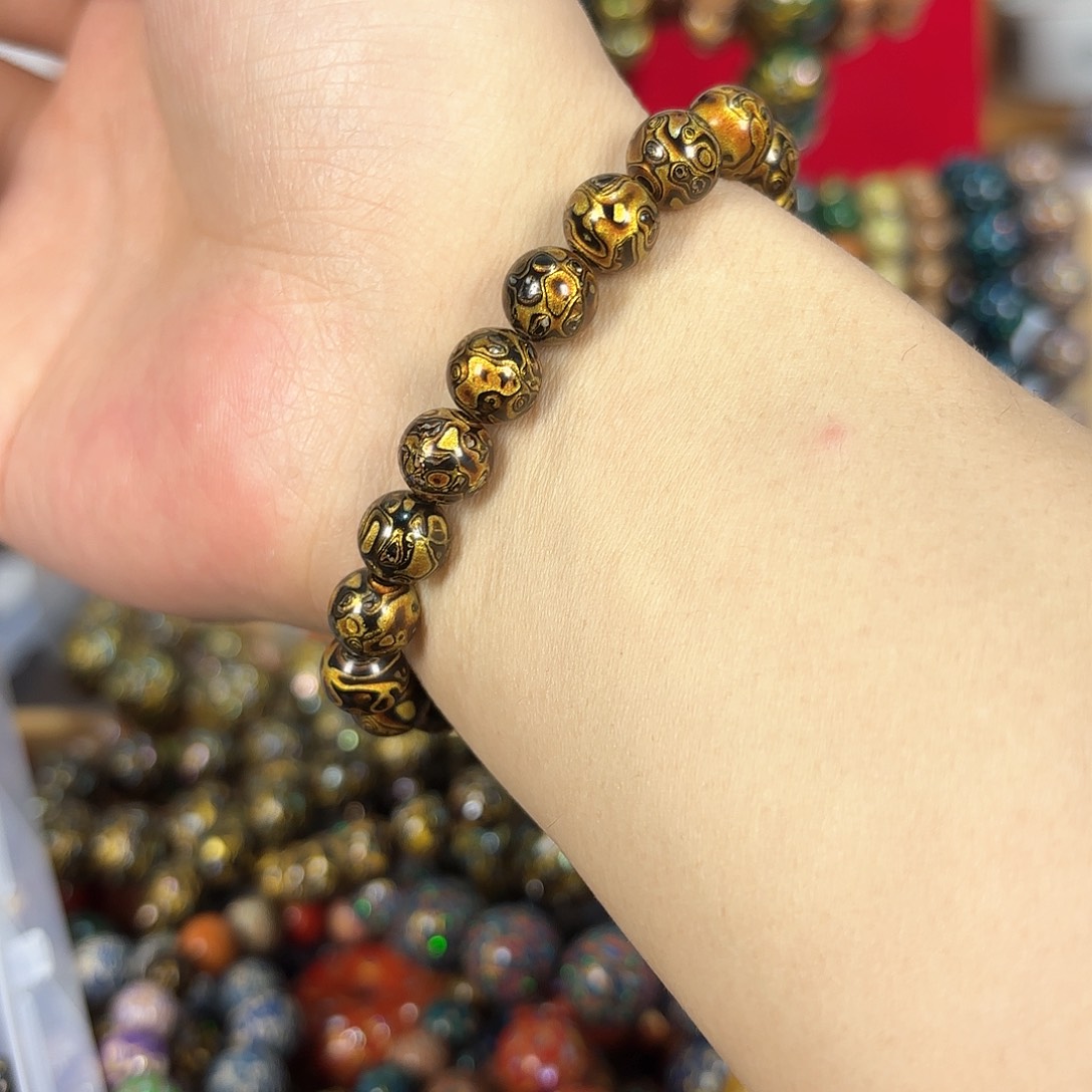 只***烟抖一哈吧好可爱呀宝哈哈