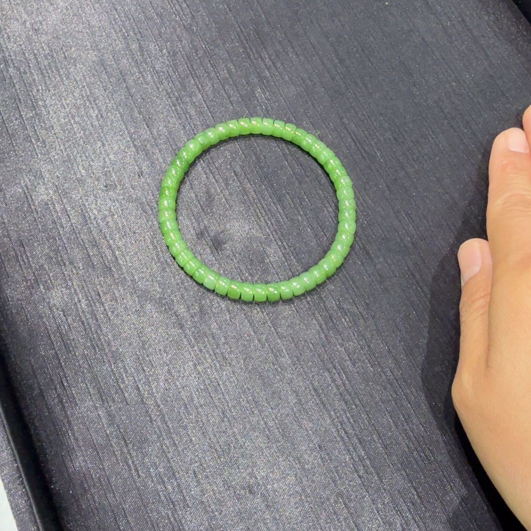 和田玉未镶嵌颈饰碧玉手串桃子姐 多样性拍一发一