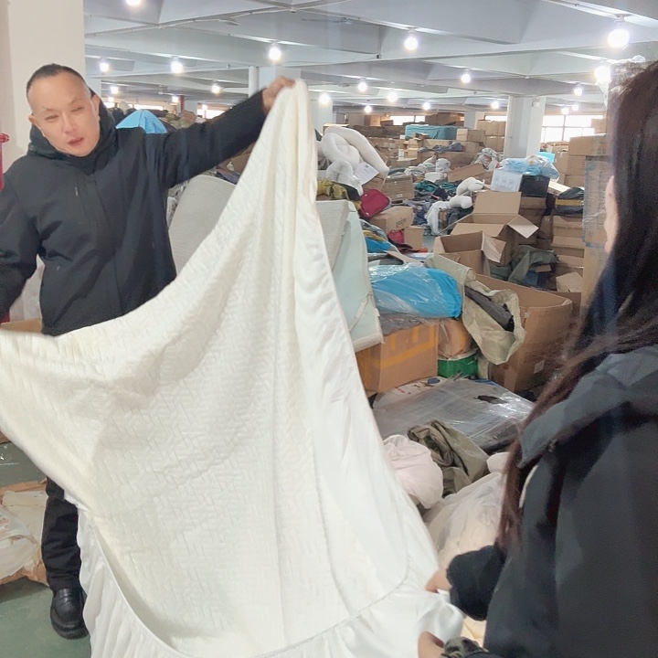 白色加厚款床笠床垫罩