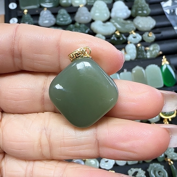 和田玉吊坠(不含链)银S925镶嵌