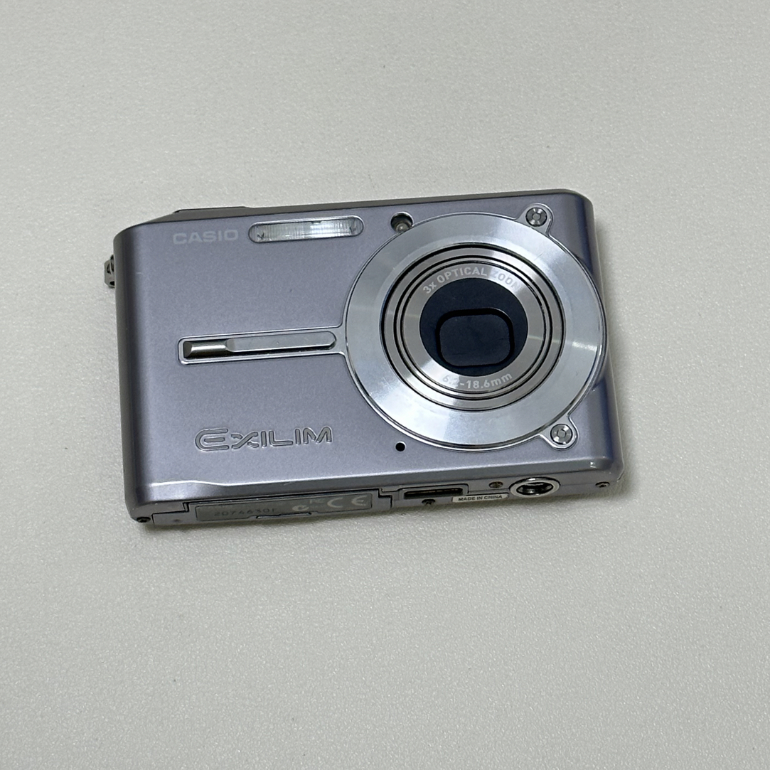 95新 Casio/卡西欧 卡西欧s500  500w像素 3倍 清透冷白奶油肌