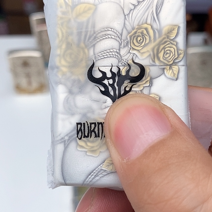 咔**i黄铜时刻经雕工艺品牌，