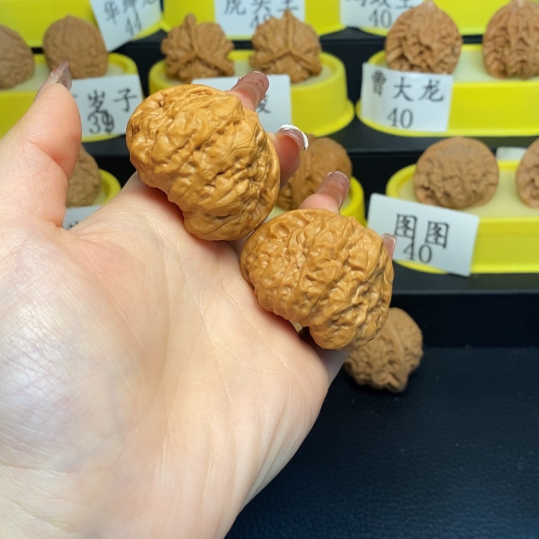 文玩核桃把件蛤蟆