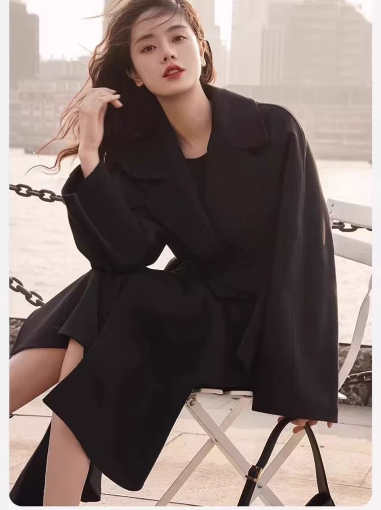 015款 宠粉福利休闲时尚百搭外套服饰 【以实物为准】