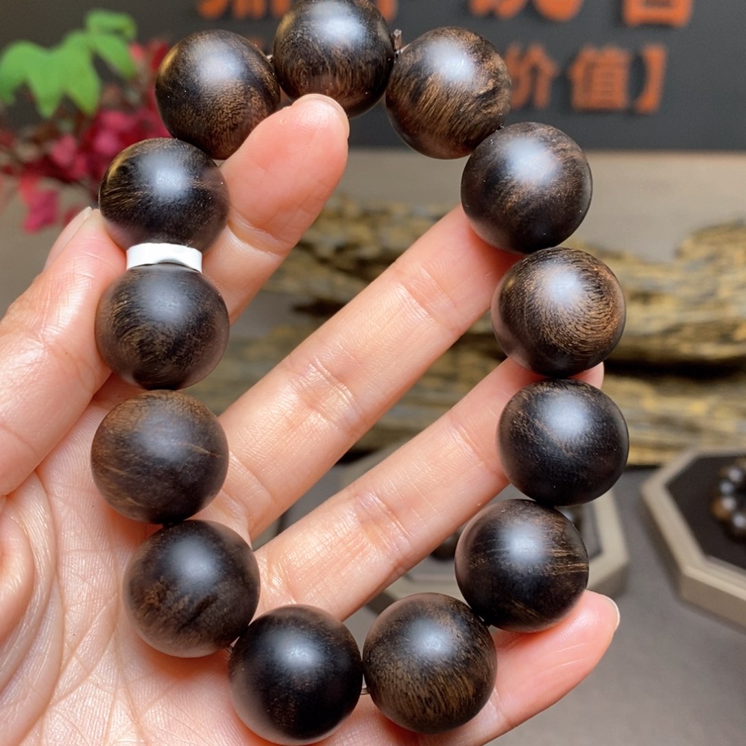 沉香手串越南芽庄瘤疤白棋楠1.8