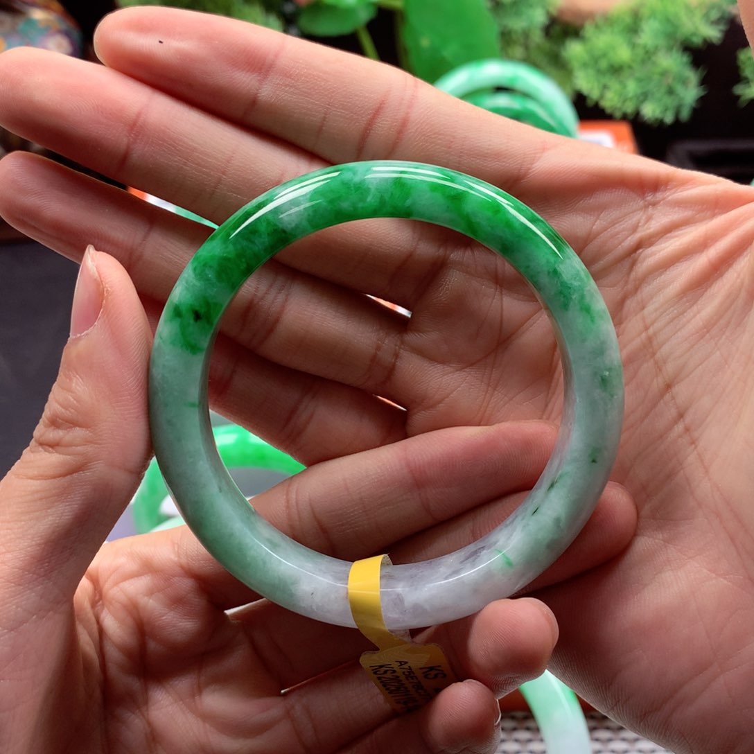 翡翠手镯未镶嵌昊***店缅甸翡翠