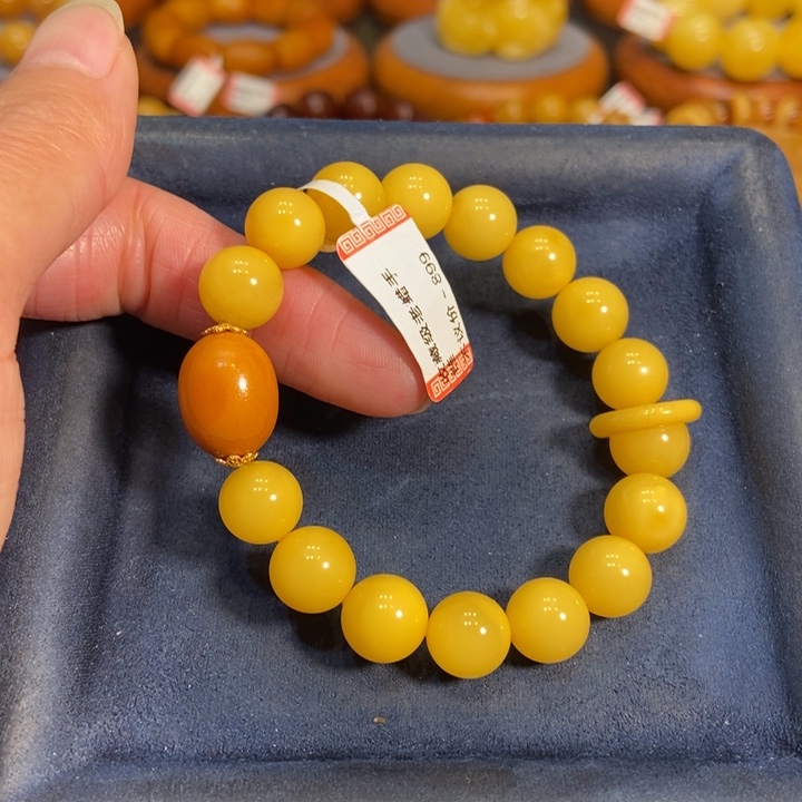 蜜蜡手链未镶嵌蜜蜡