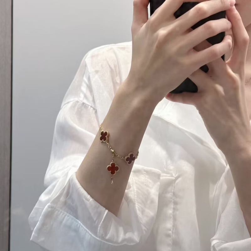 合金手链 （顺丰包邮）18k轻奢女生项链五花手链L6