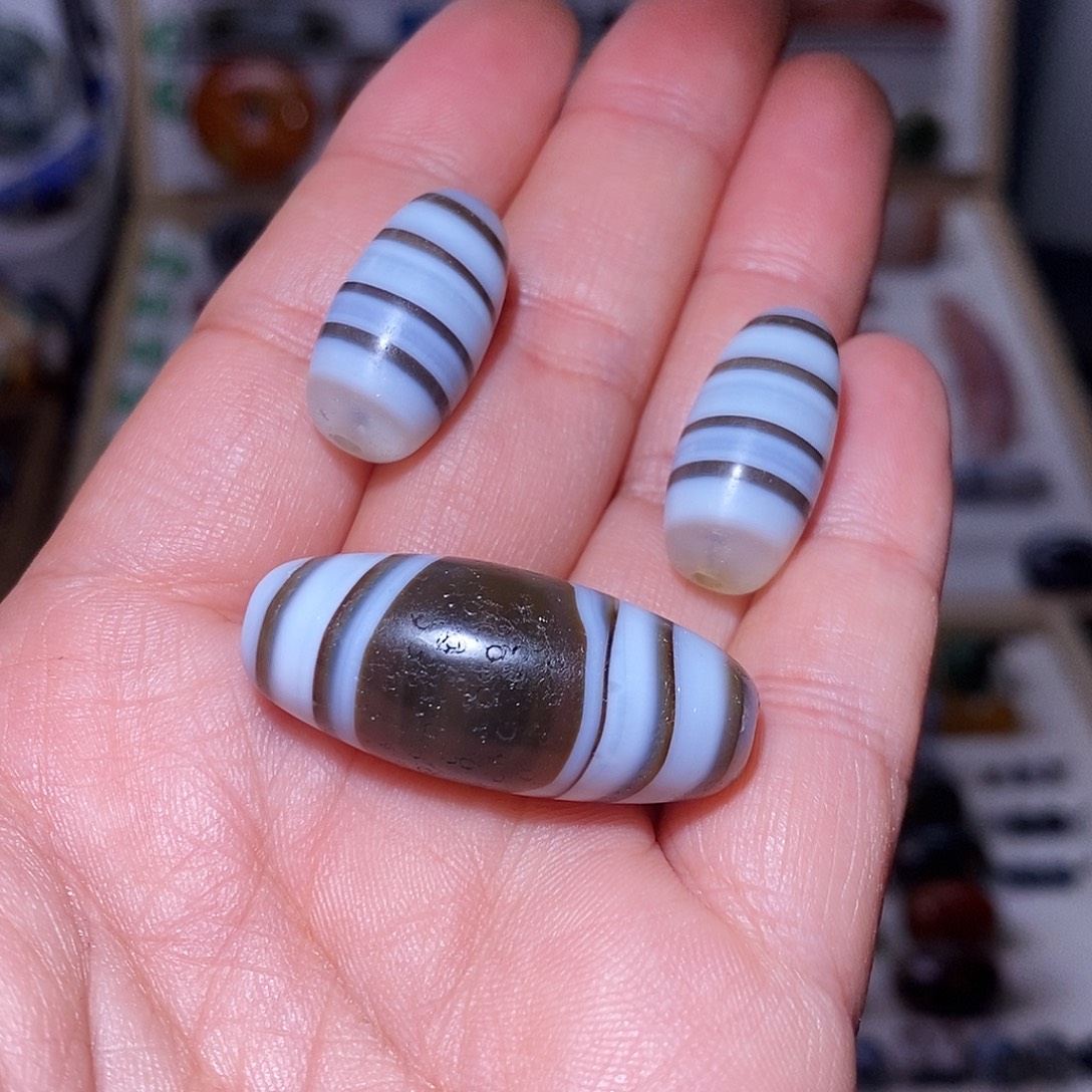 玛瑙未镶嵌吊坠……