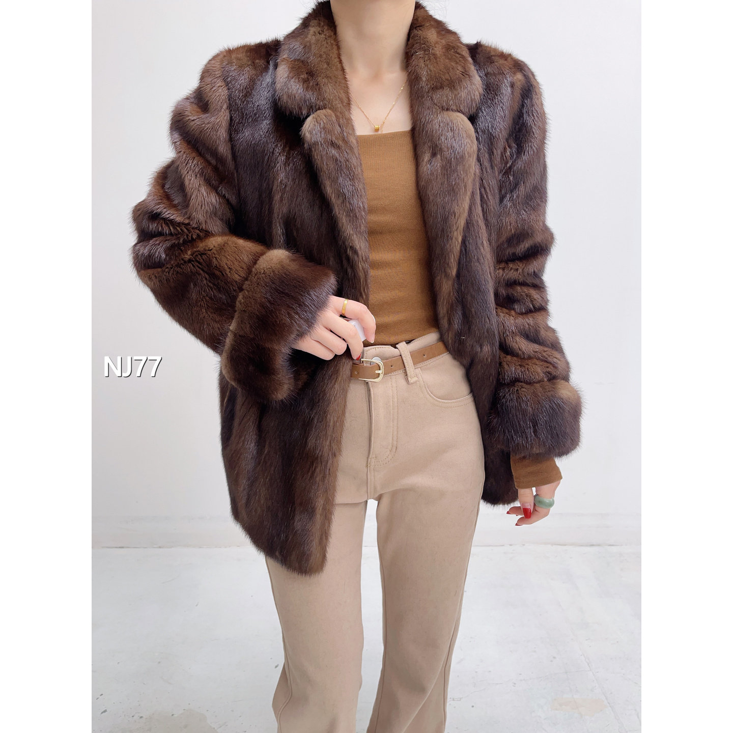 【NJ77】L 老茶棕短款全抽水貂女（肩43胸108衣68袖61）09077