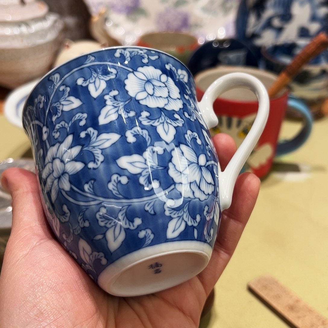 咖啡杯和茶杯也要搭配一些茶
