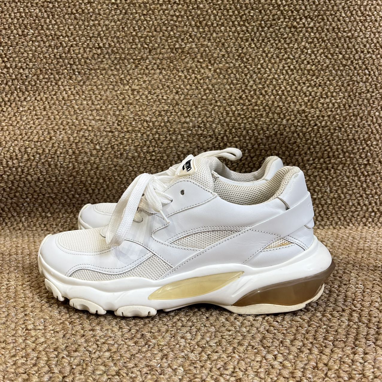 95新 Valentino/华伦天奴 蔚蓝/休闲运动鞋/38码/LZ1209S999