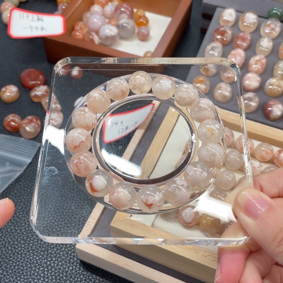 *****未镶嵌手链水晶樱花玛瑙