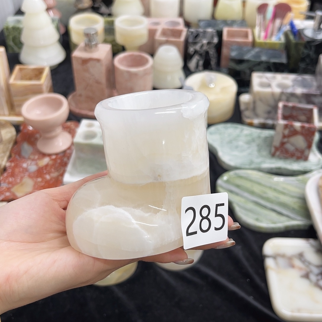 285号靴子福利退货需自己承担运费