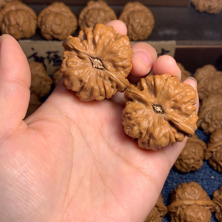 桃核吊坠h***e蛤蟆核桃