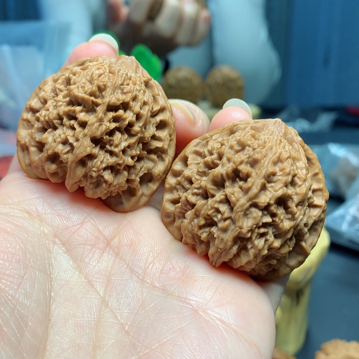 文玩核桃吊坠满天星狮子头41