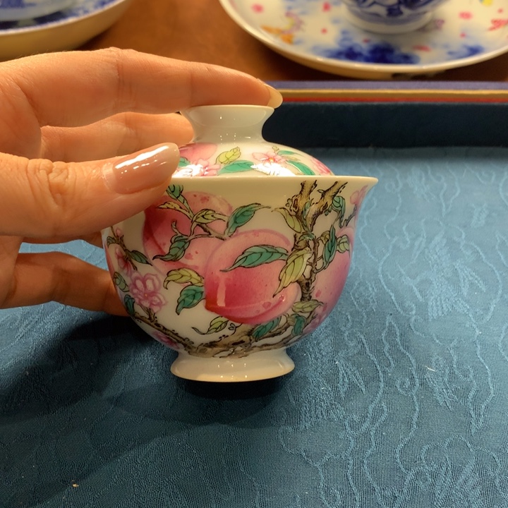 景德镇陶瓷品茶杯