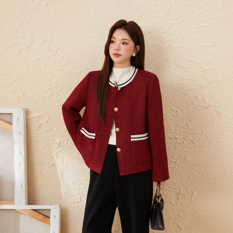 采多宝大码女装2025冬季法式粗花呢气质红色小香风外套 EDW6088