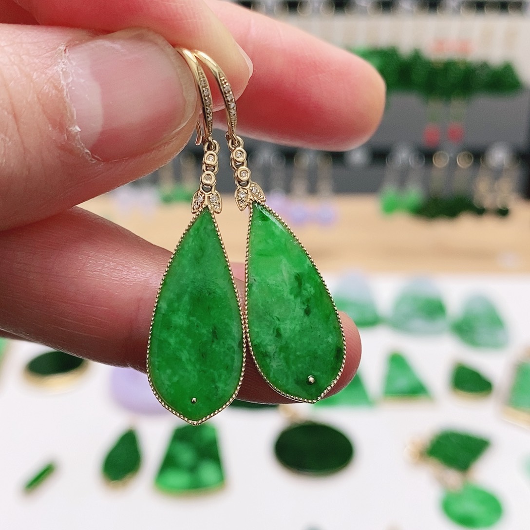 森***暖翡翠18K金镶嵌耳饰挂件