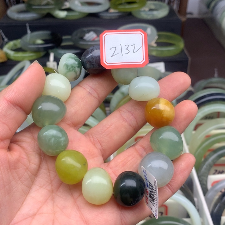 ****…蛇纹石玉未镶嵌手镯2132
