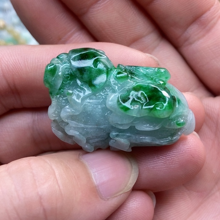 定制翡翠未镶嵌翡翠