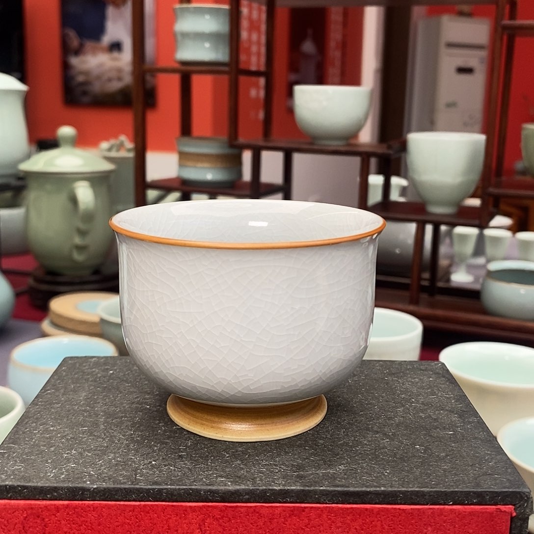 廷怀窑月白色问青杯·福利品