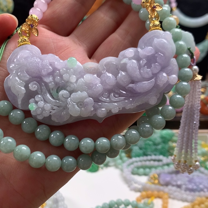 梦***真翡翠未镶嵌颈饰吊坠