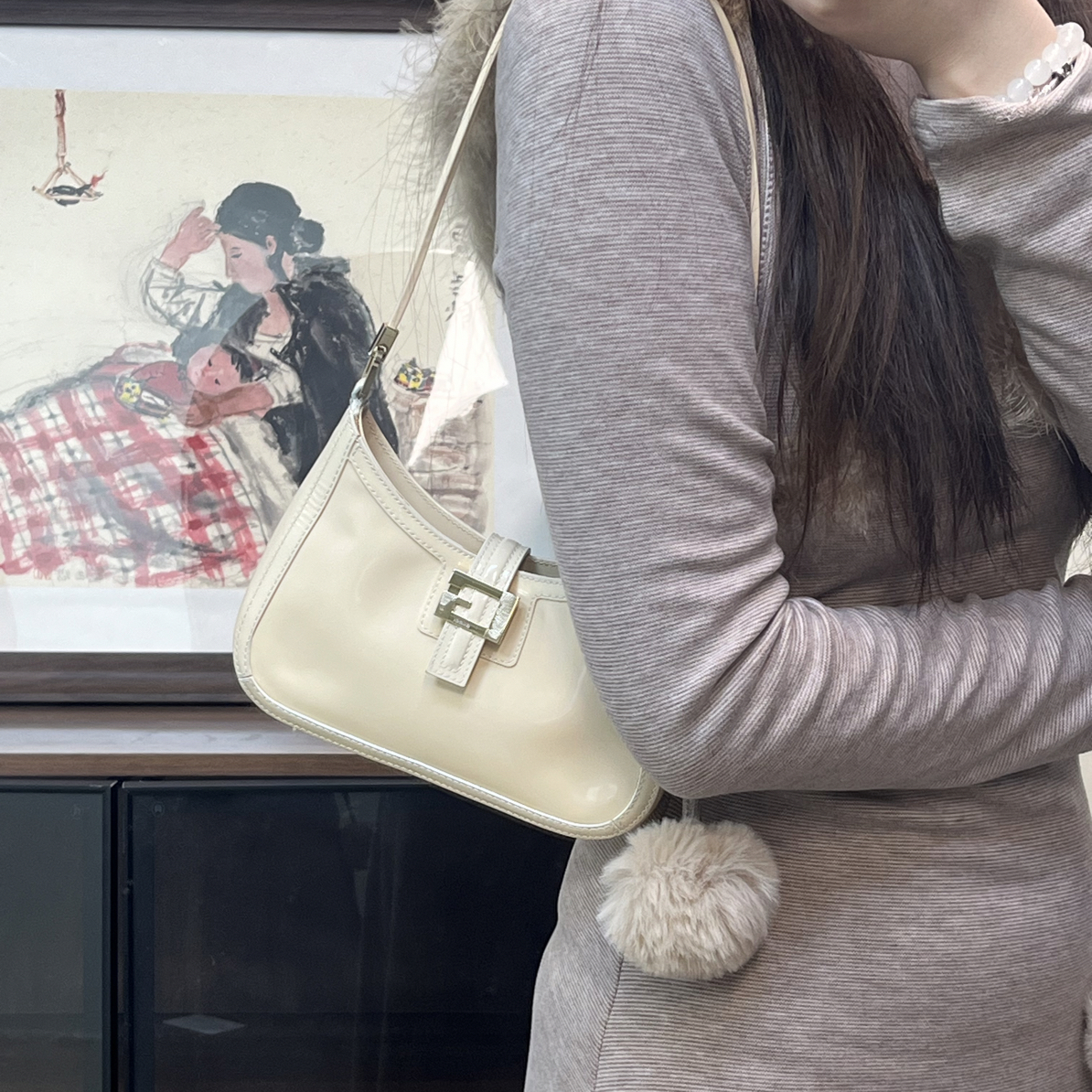 95新 GUCCI/古驰 奶白色小腋下