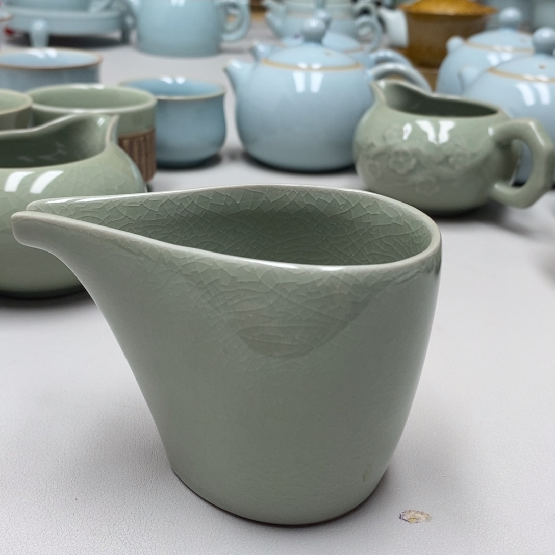 炮*豆绿直口公道杯瑕无礼盒