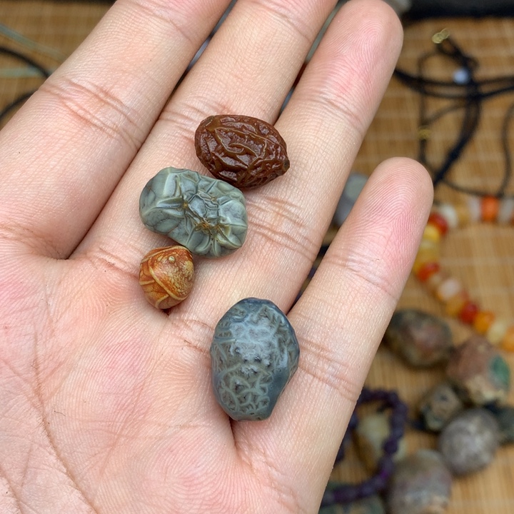 玛瑙/玉髓珠宝半成品未镶嵌珠**坊