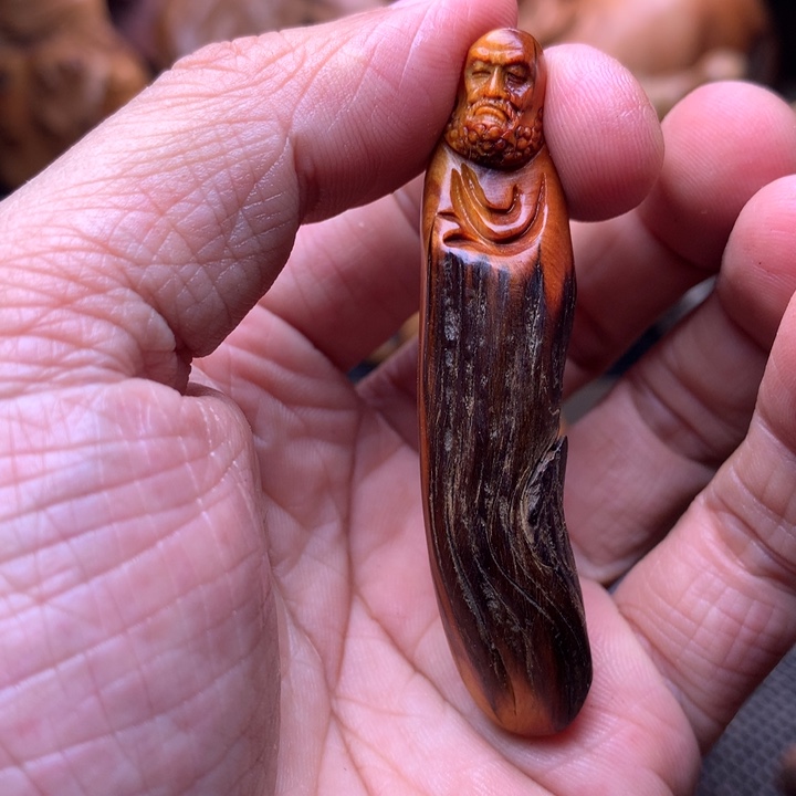 柏木（崖柏）崖柏陈化陈化料手把件