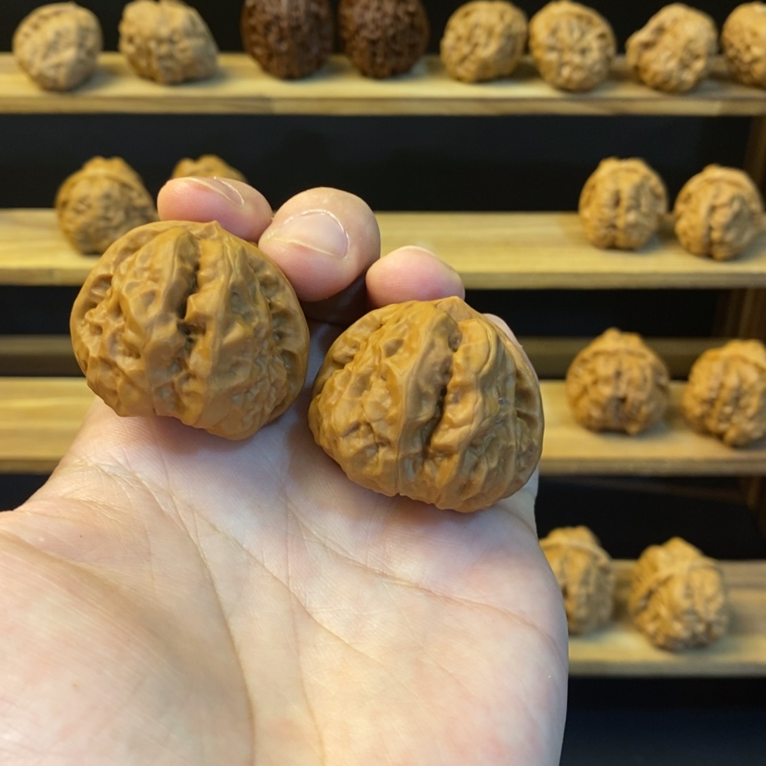 我***～桃核吊坠蛤蟆头39.5