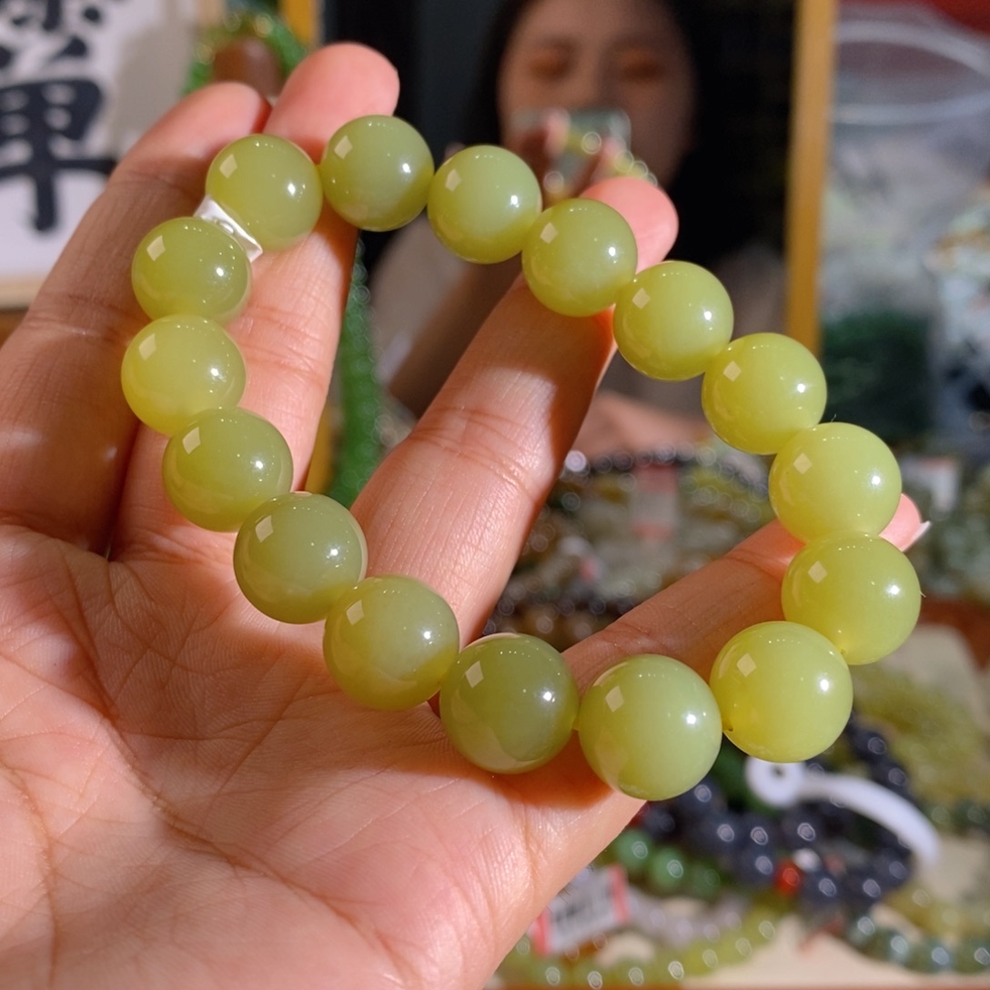 手链未镶嵌和田玉