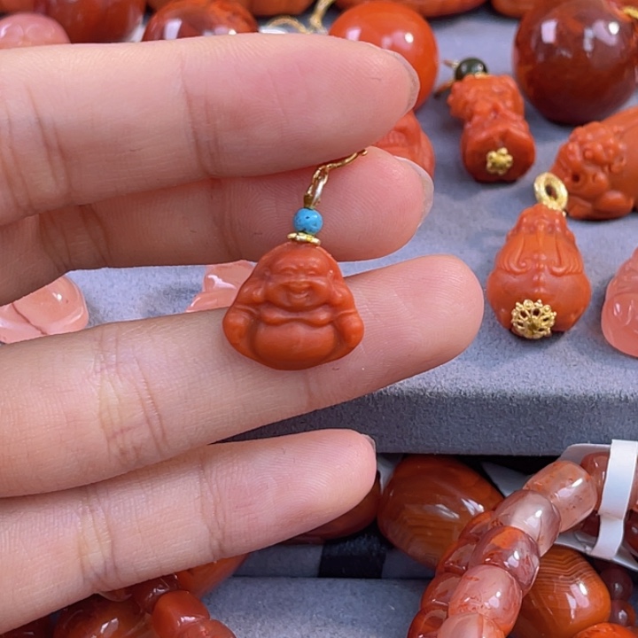 南红玛瑙多样性发一件银S925镀金镶嵌佛公滴流