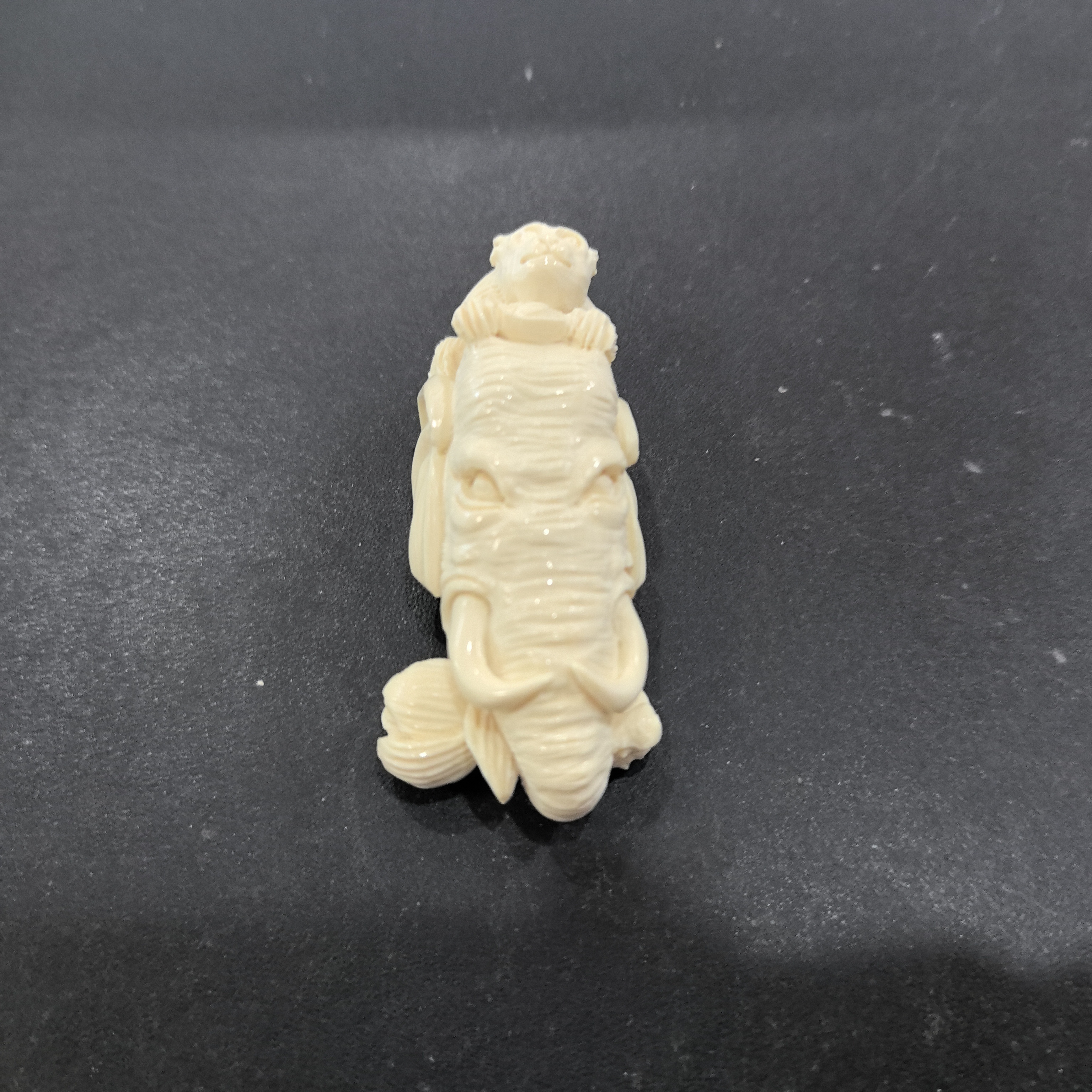 猛犸约26.6克雕刻牌ZL2561